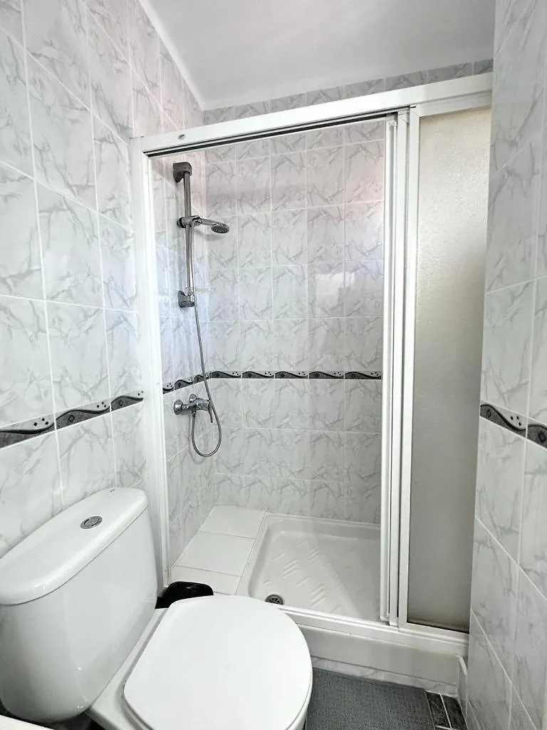 New Stylish Studio With Pool & Sea View トレモリノス スペイン